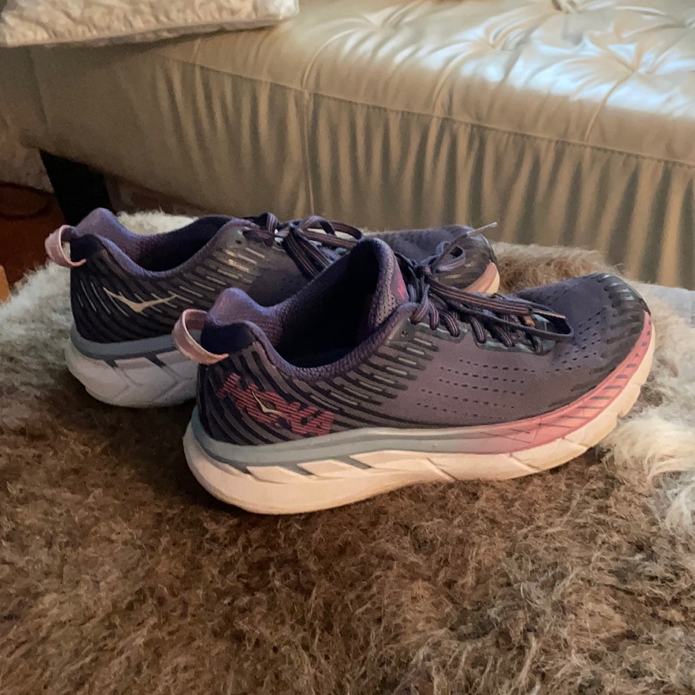 Hoka Sneakers